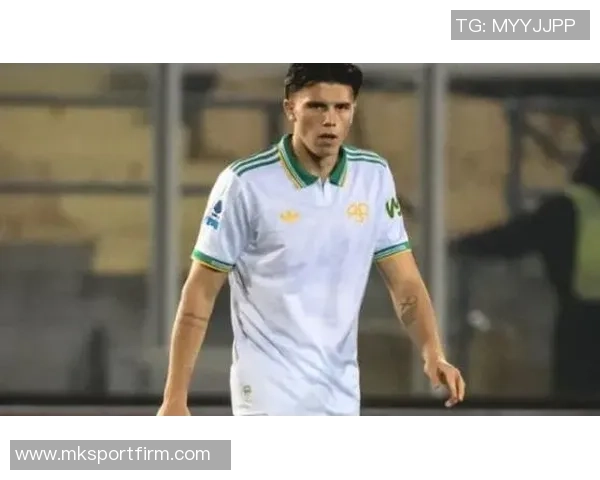 罗马俱乐部宣布续约青训后卫塞克至2027年并拥有两年续约选择权