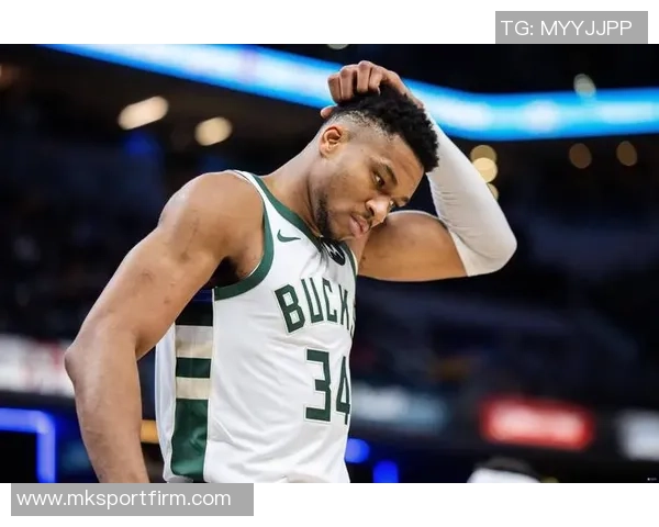 字母哥场均334分119篮板明日雄鹿客战黄蜂出战成疑引关注